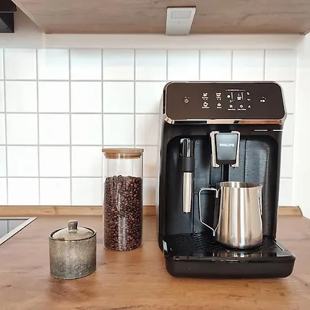 Coffeelounge: Zentrale Mit Kueche Inkl. Kaffee 드레스덴