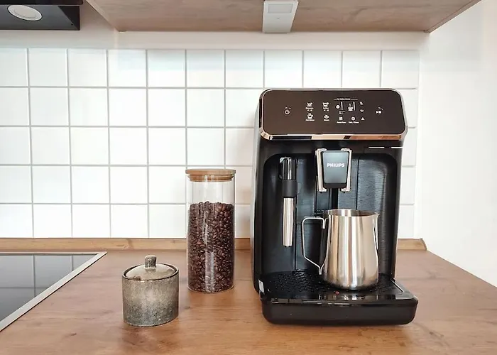 Coffeelounge: Zentrale Mit Kueche Inkl. Kaffee دريسدن