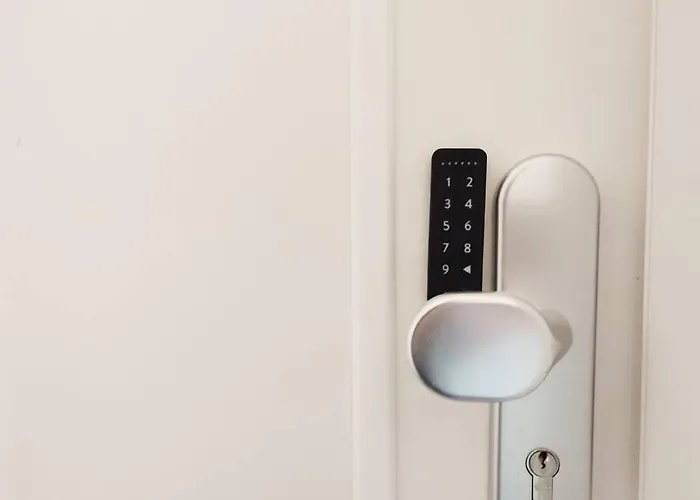 Apartment Coffeelounge: Zentrale Mit Kueche Inkl. Kaffee *