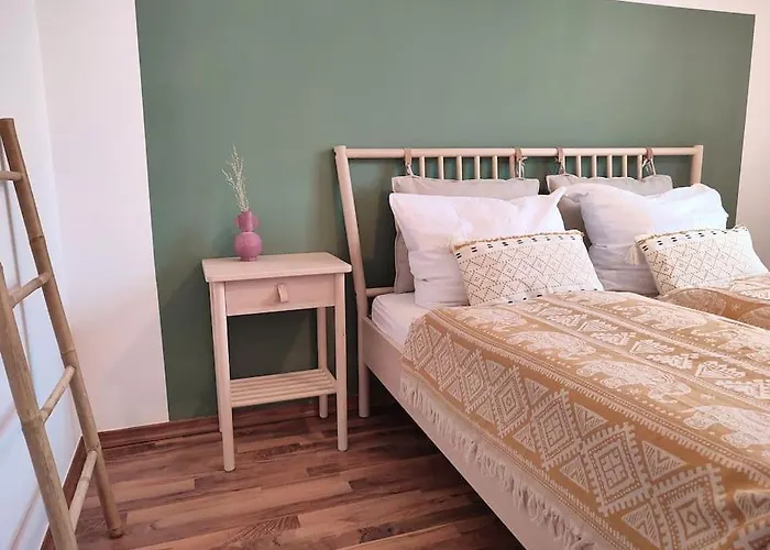 Coffeelounge: Zentrale Mit Kueche Inkl. Kaffee * Dresden